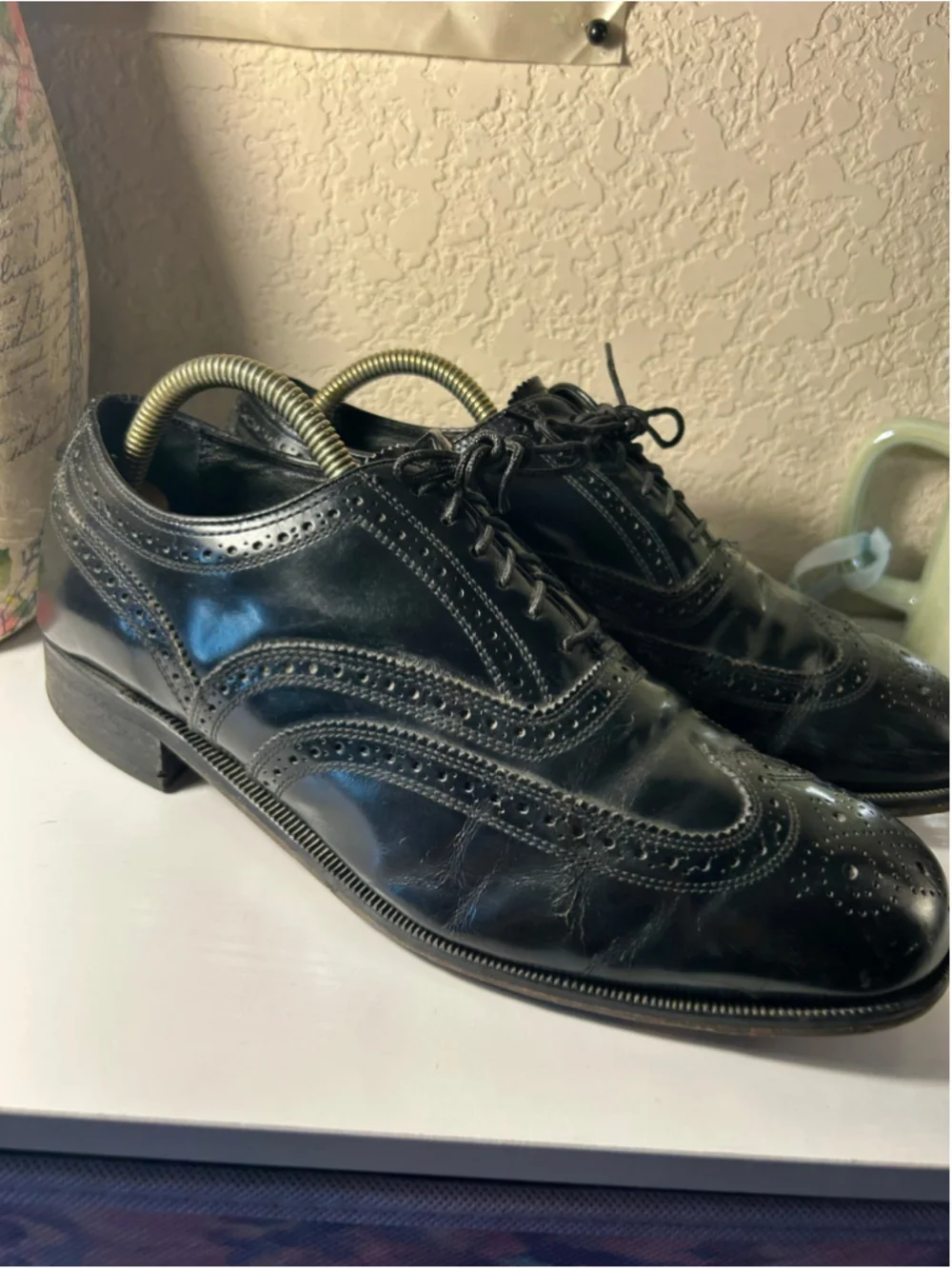 Men's Florsheim Black Leather Wingtip Oxford Shoes
